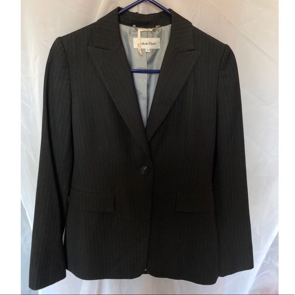Dark grey Calvin Klein’s blazer